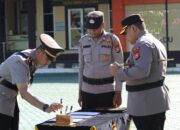 Kapolres Bengkulu Utara AKBP Eko Munarianto, S.I.K.memimpin (sertijab) Kasat Reskrim, Kapolsek Giri Mulya dan Kapolsek Ulok Kupai Di Mapolres